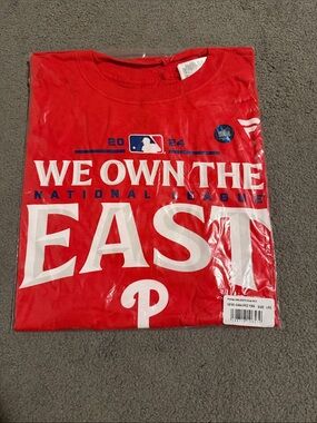 Fanatics Philadelphia Phillies 2024 We Own the East T-shirt LG